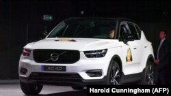 Аўтамабіль Volvo XC40