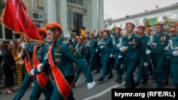 Участники военного парада в Севастополе, 9 мая 2019 года