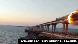 Узарваны Крымскі мост