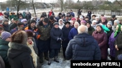 Архіўнае фота. Пратэст супраць забруджваньня паветра заводам сульфатнай беленай цэлюлёзы