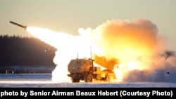 HIMARS – АҚШ-тың дүркіндете ататын реактивтік қару жүйесі.