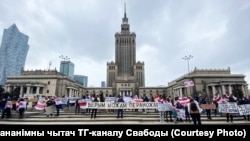 Ілюстрацыйнае фота. Акцыя салідарнасьці зь Беларусьсю ў Варшаве, сакавік 2021 году 